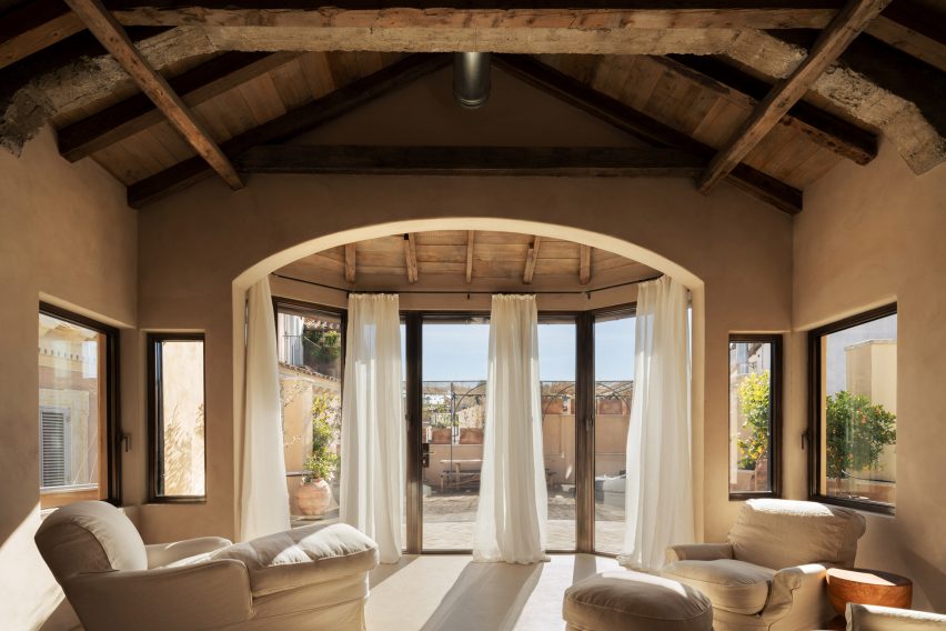 Serena Mignatti renovation