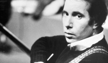 Paul Simon’s Take on the Competition Between John Lennon and Paul McCartney: “They Wouldn’t Settle for Just Good”