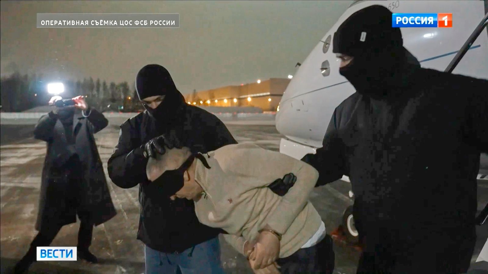 Ukraine war latest: Russia accuses Poland of role in Moscow assassination attempt - as Germany acts on 'bomb plot' | World News