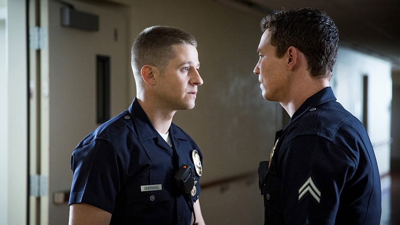 Ben Sherman (Ben McKenzie) speaks tensely with Sammy Bryant (Shawn Hatosy) in Southland