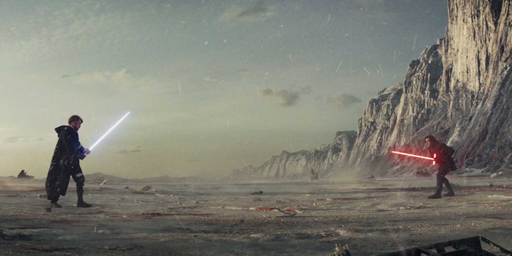 Luke Skywalker (Mark Hamill) and Kylo Ren (Adam Driver) face off in 'Star Wars: The Last Jedi'