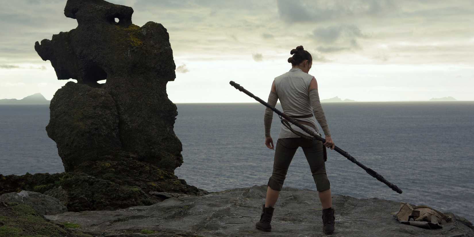 Star Wars_ The Last Jedi - 2017 (1)