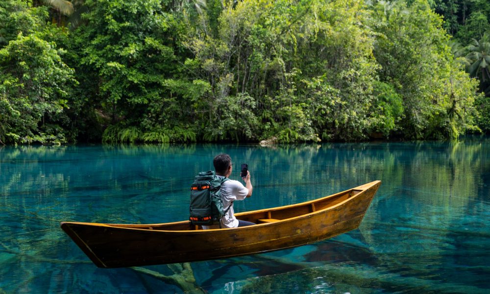 SpaceX targets 150Mbps per user for upgraded Starlink Direct-to-Cell