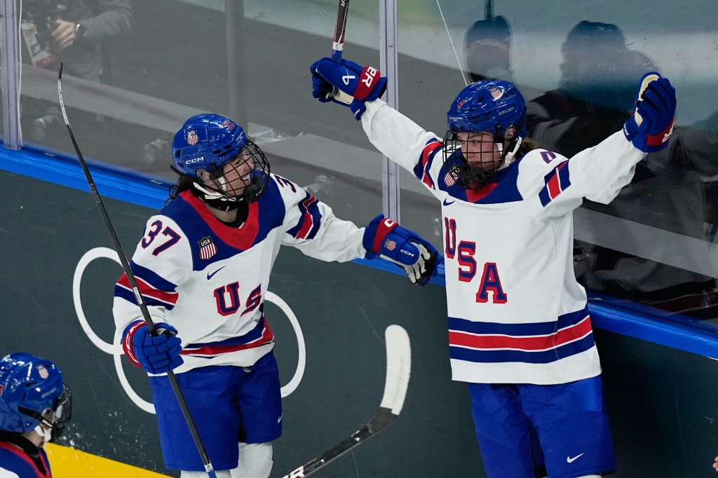 Harvey, Dunne lead U.S. to 3rd straight win in Olympic women’s hockey – Twin Cities