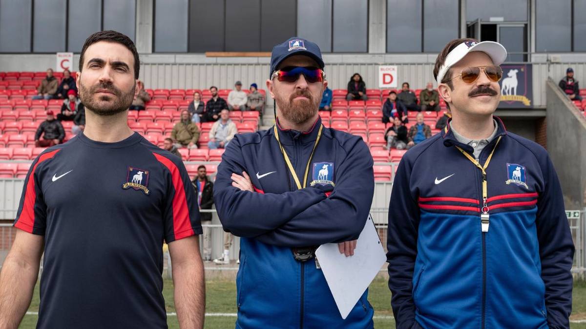 This Near-Perfect Apple TV Series Is the Ideal 'Ted Lasso' Alternative To Binge