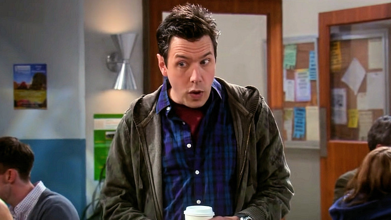 John Ross Bowie as Barry Kripke in the Caltech cantine on The Big Bang Theory.