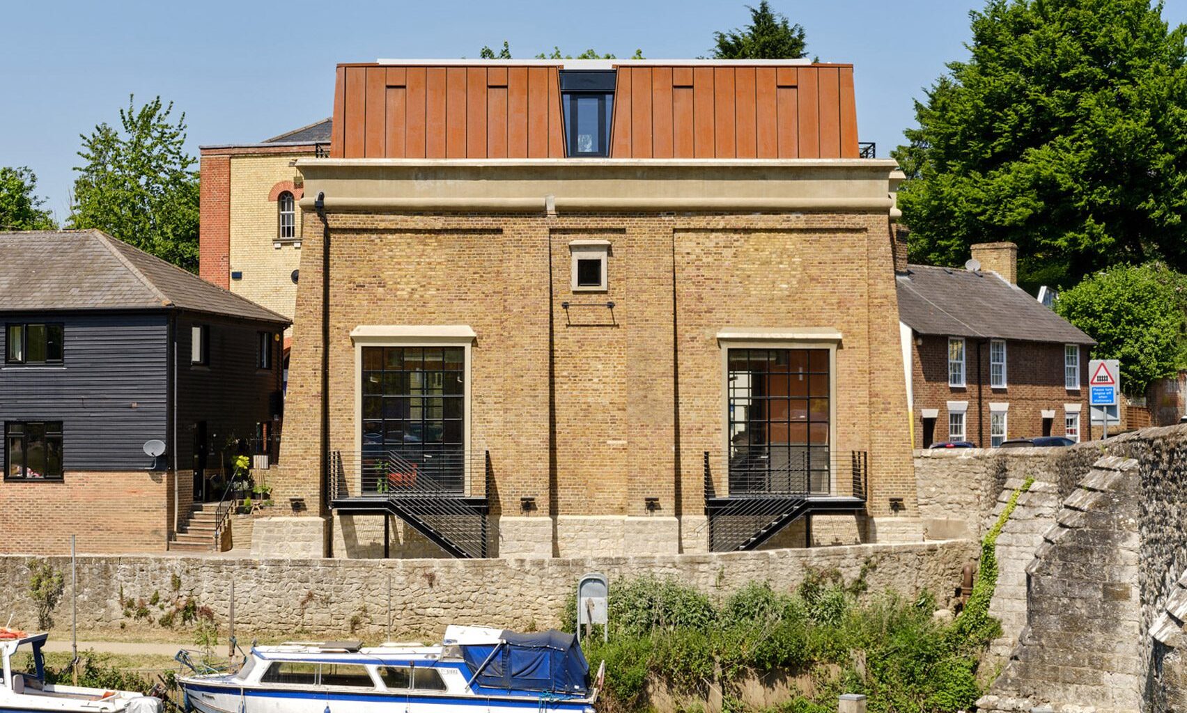 Felix Lewis Architects transforms boiler house into workspace
