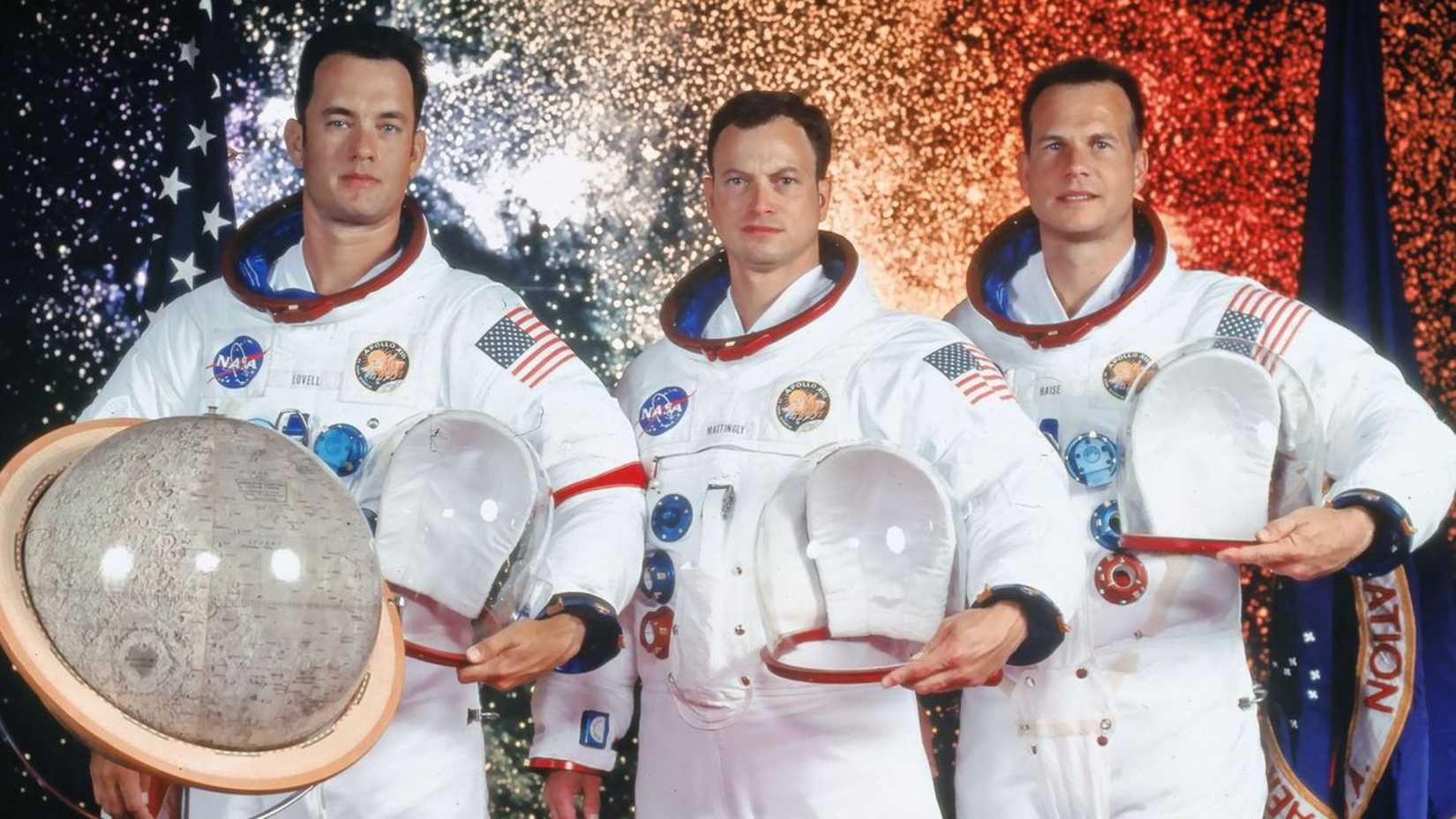 Tom Hanks, Kevin Bacon, and Bill Paxton in Apollo 13