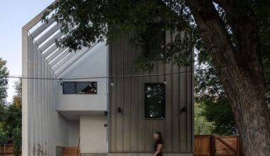 Tres Birds outfits Colorado house with reclaimed materials