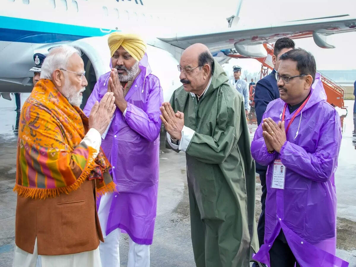 Breaking News Live Updates: PM Modi renames Adampur airport after Guru Ravidas, inaugurates Halwara terminal in Punjab