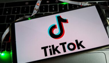 Researchers debunk TikTok censorship claims about ICE and Epstein : NPR