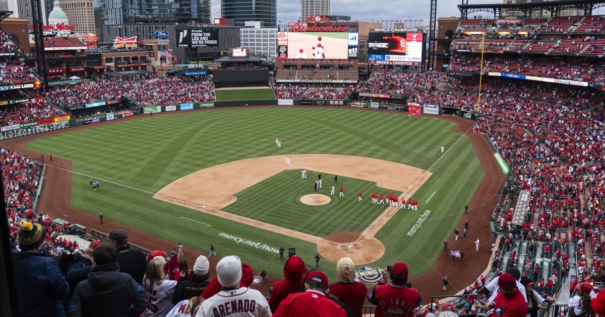 5 questions the Cardinals will try to answer in spring training