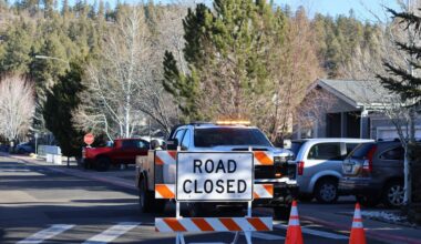 Arizona Department of Public Safety helicopter crashes, killing pilot and trooper