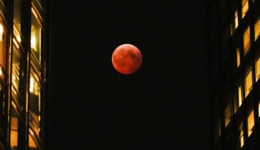 Total lunar eclipse 2026: Where to watch the moon turn red