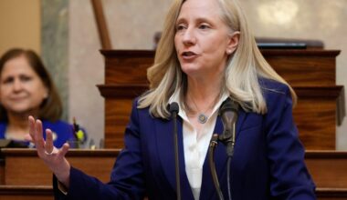 Spanberger to give Democratic response to Trump's State of the Union
