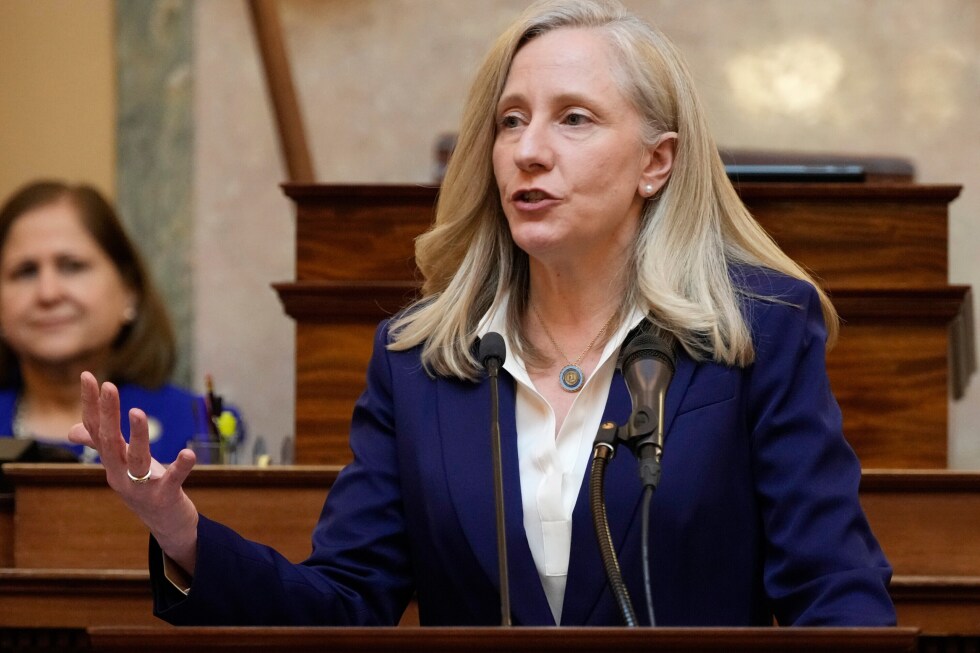 Spanberger to give Democratic response to Trump's State of the Union