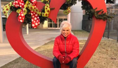 Women's heart attack symptoms are different from men's