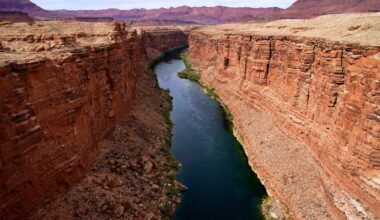 Colorado River talks stall as Arizona, California and Nevada press US West