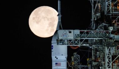 How strong was the moon's magnetic field? Old Apollo rocks shed new light