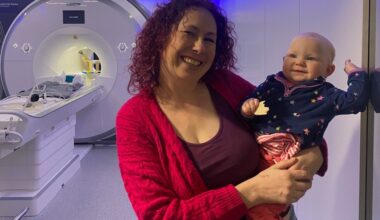 Babies can distinguish different objects at 2 months, study suggests