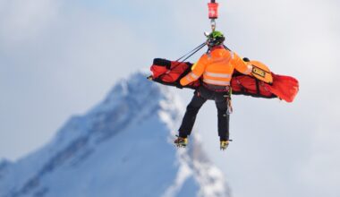 Lindsey Vonn says surgery saved her from losing leg following Olympic crash