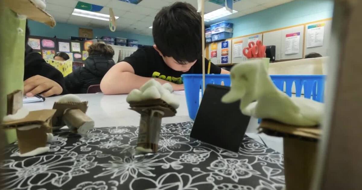 Students open mini art museum inside Chesterfield Town Center: 'I'm so proud'