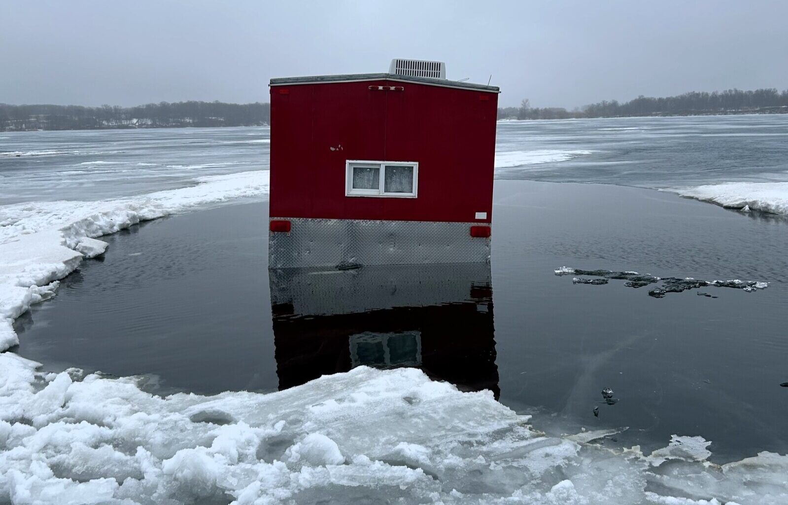Douglas County Sheriff's Office issues warning about fish houses breaking through the ice - Alexandria Echo Press