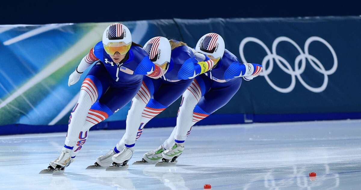 United States' Bowe, Manganello, Birkeland advance to women's team pursuit semifinals