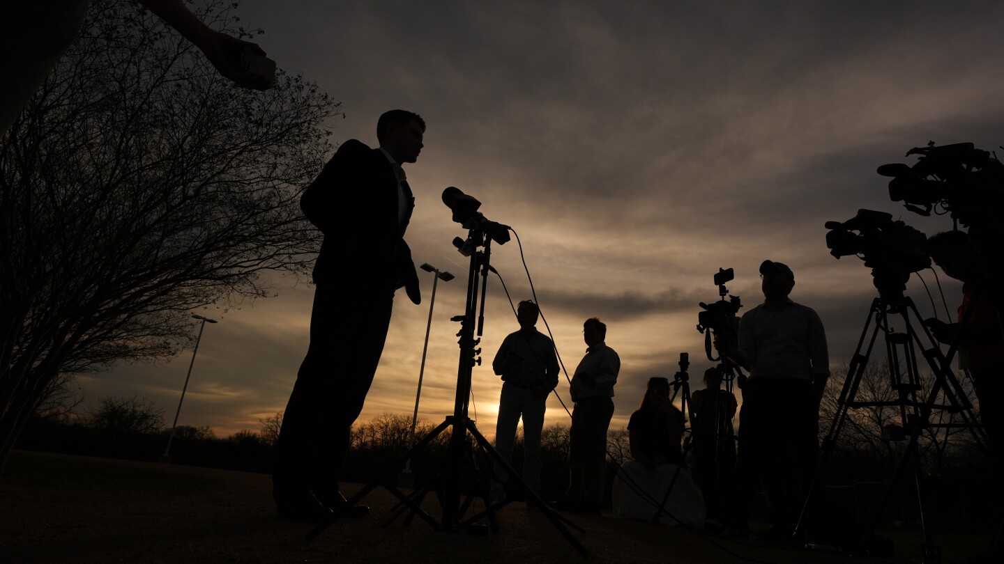 Late Night, Relevant Again - NOTUS — News of the United States