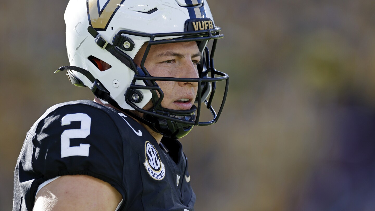 Diego Pavia is getting advice from Johnny Manziel