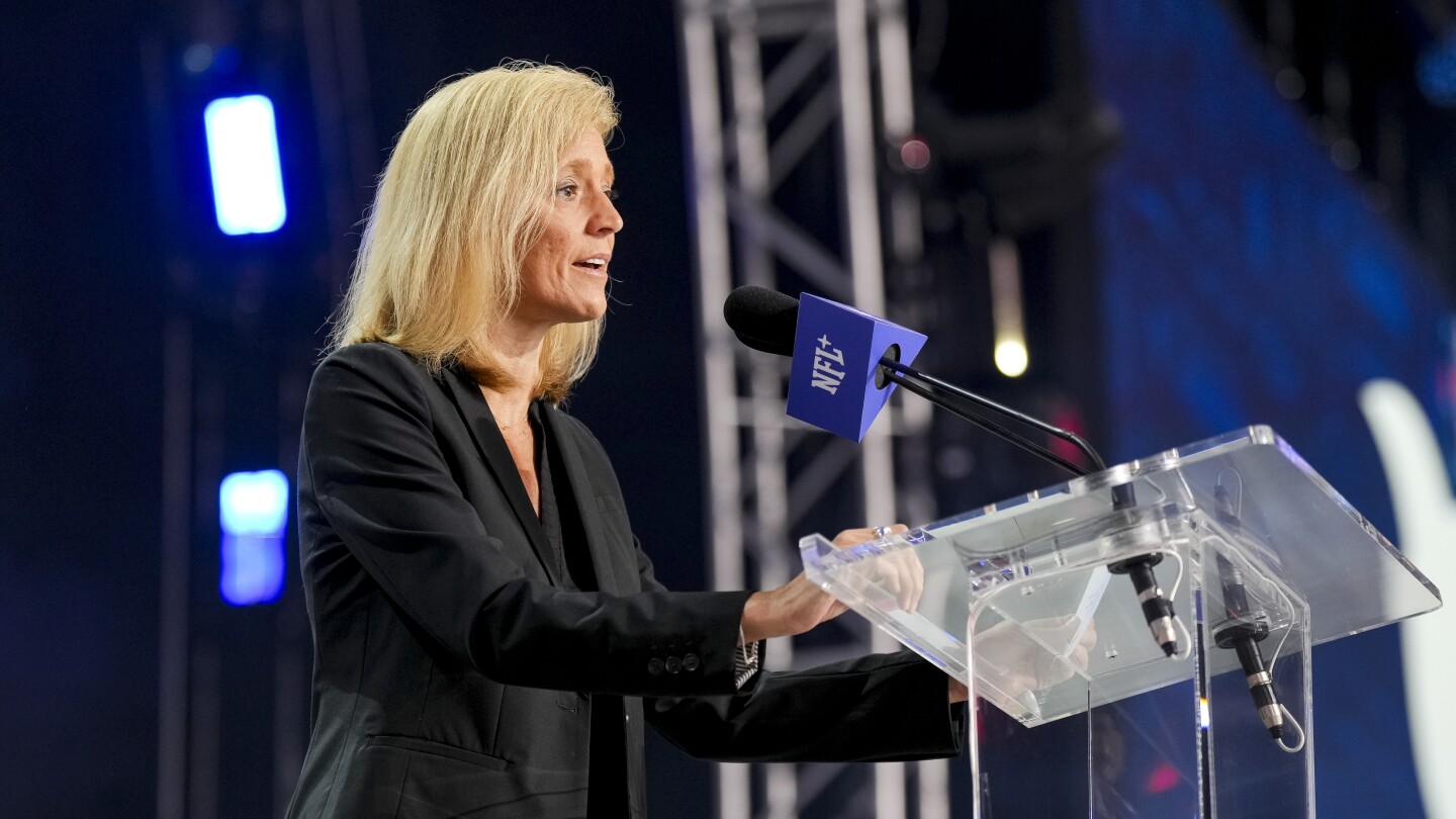 Report: Dawn Aponte departing league office for senior V.P. role with Giants