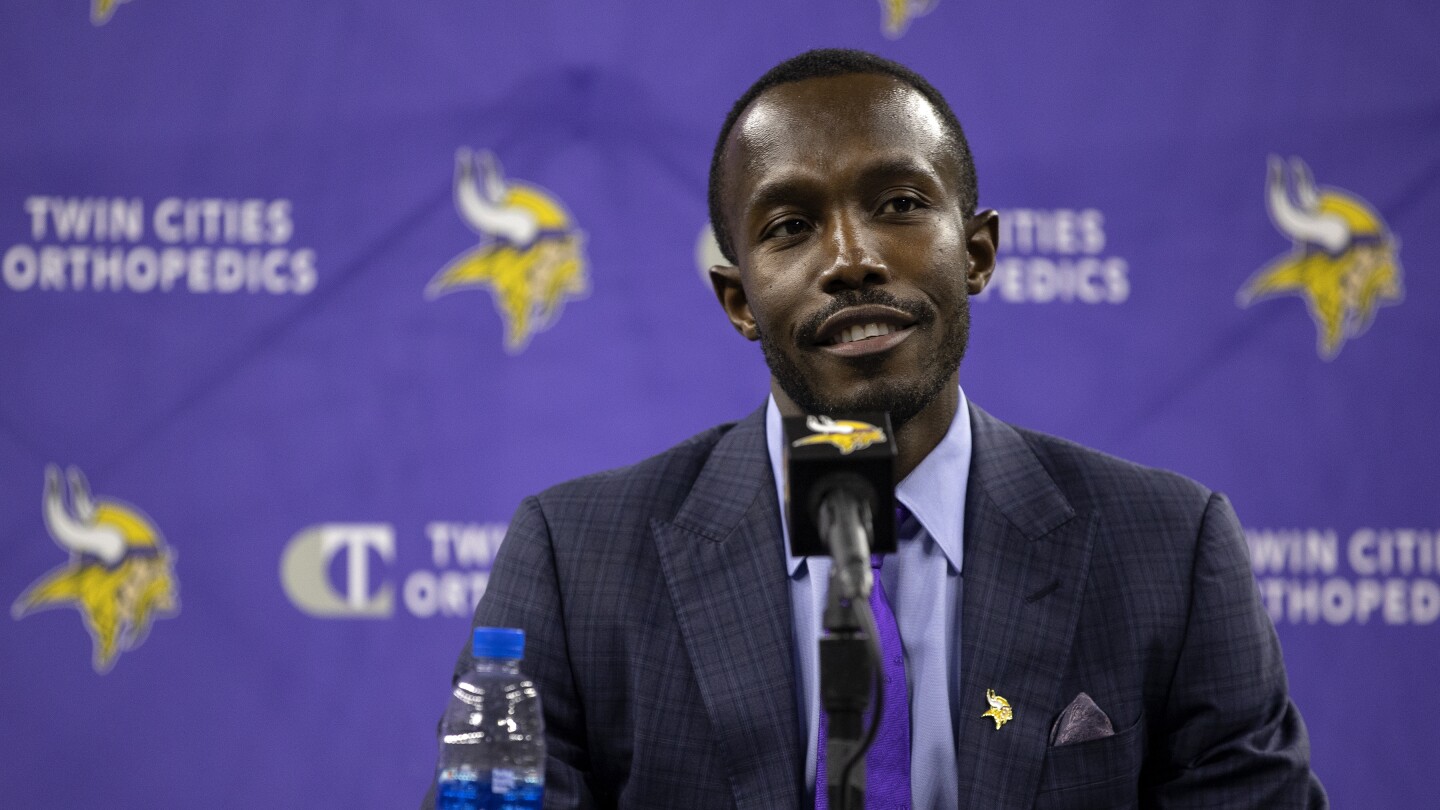 Kwesi Adofo-Mensah returns to 49ers as a personnel executive