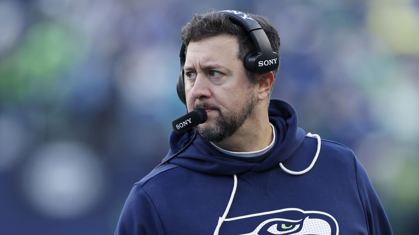 Report: Seahawks block Justin Outten from interviewing with Raiders