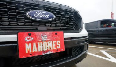 Bill emerges in Missouri to end Chiefs-branded license plates