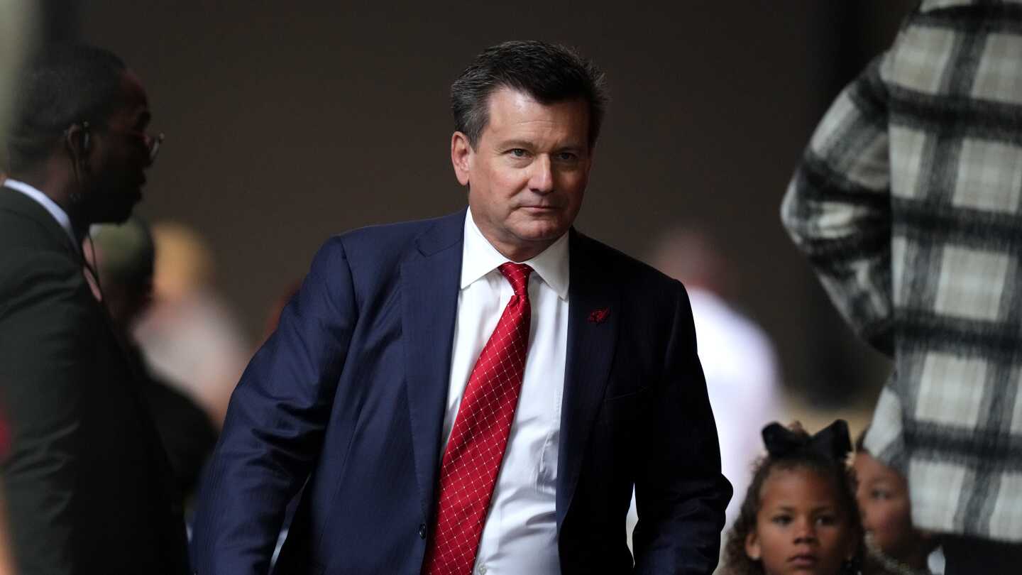 Michael Bidwill gets pressed on the absence of a Cardinals team president
