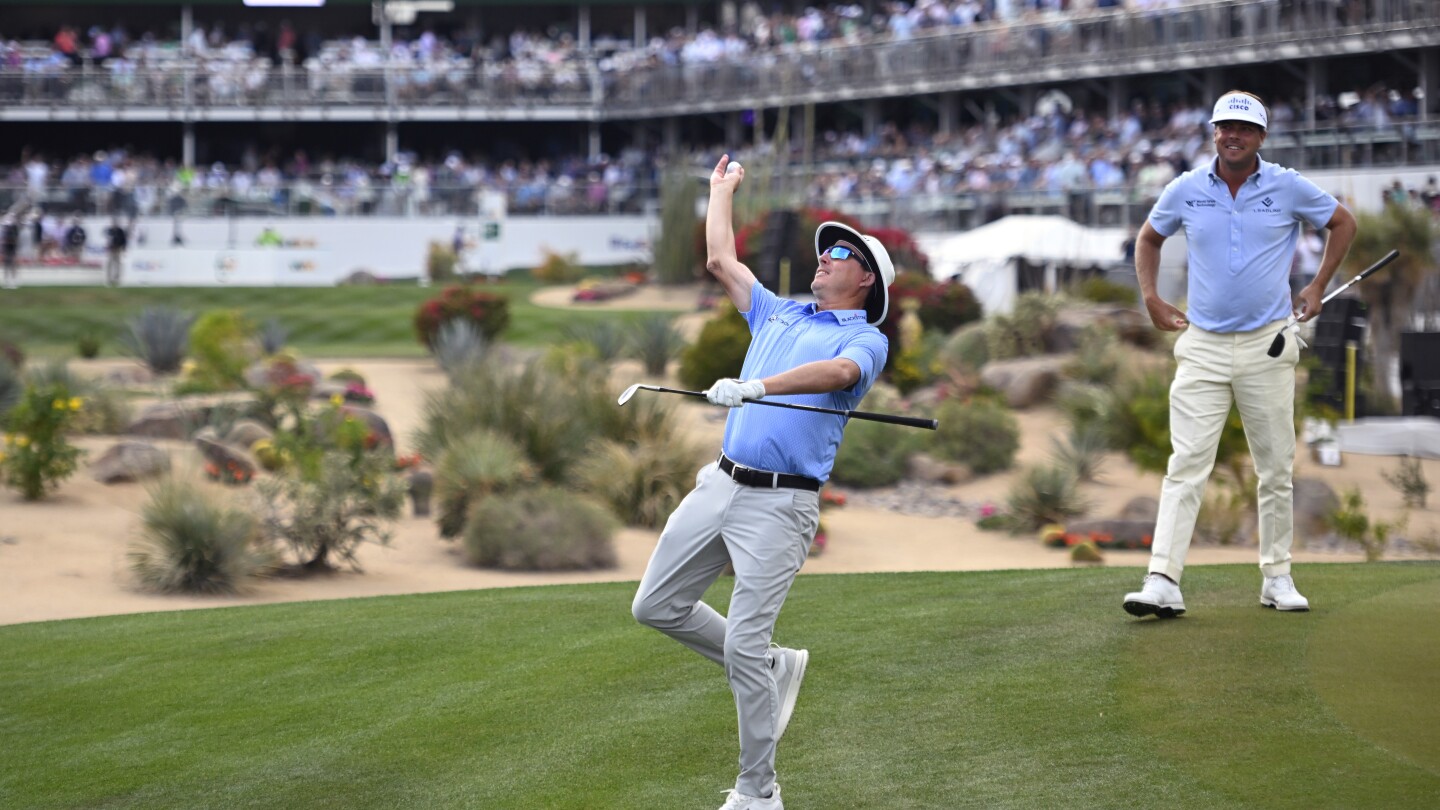 WM's '12th man' goes nuts for Seahawks fan Dahmen