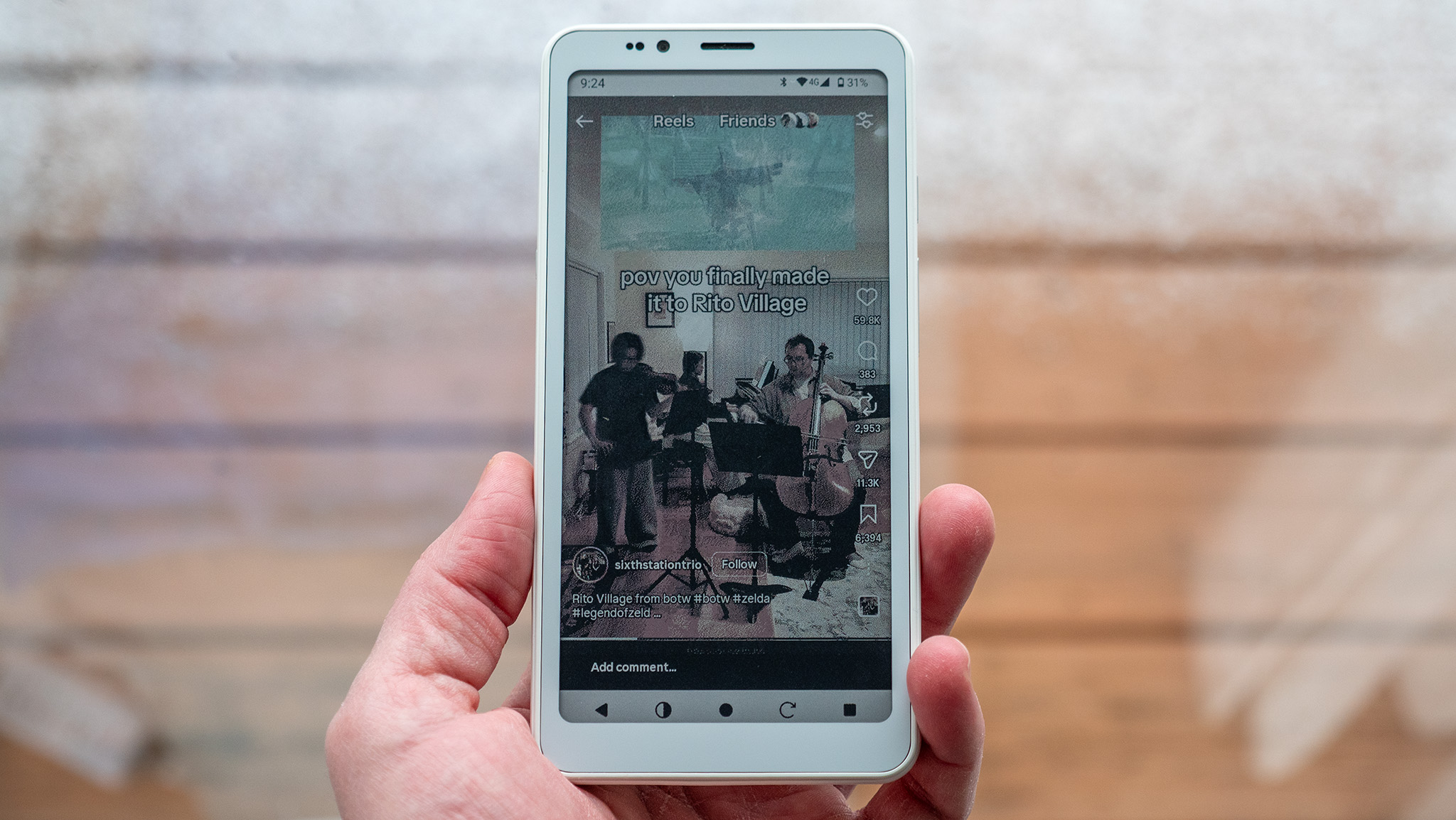 Watching Instagram Reels on a Bigme HiBreak S Color