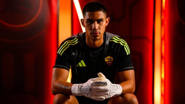 Roma part ways with Devis Vasquez