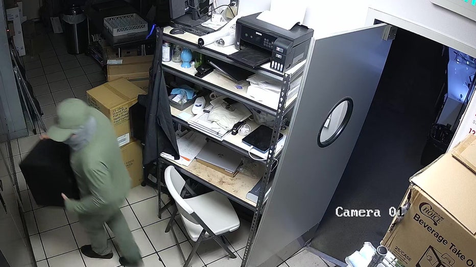 Man Steals Safe West Seattle Business