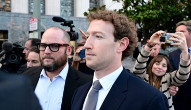 Alex Sujong Laughlin