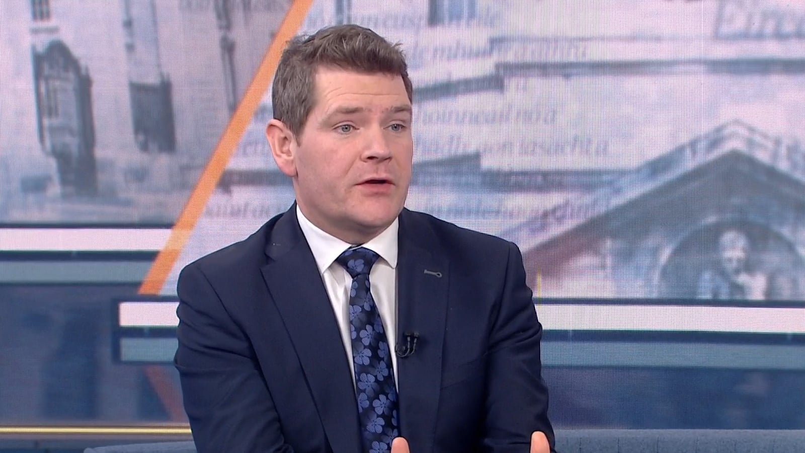 Minister requests review of retail energy market