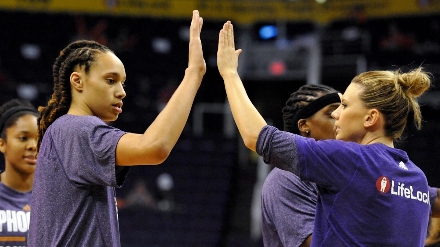 Penny Taylor And More Take Down Eastern Conference Team