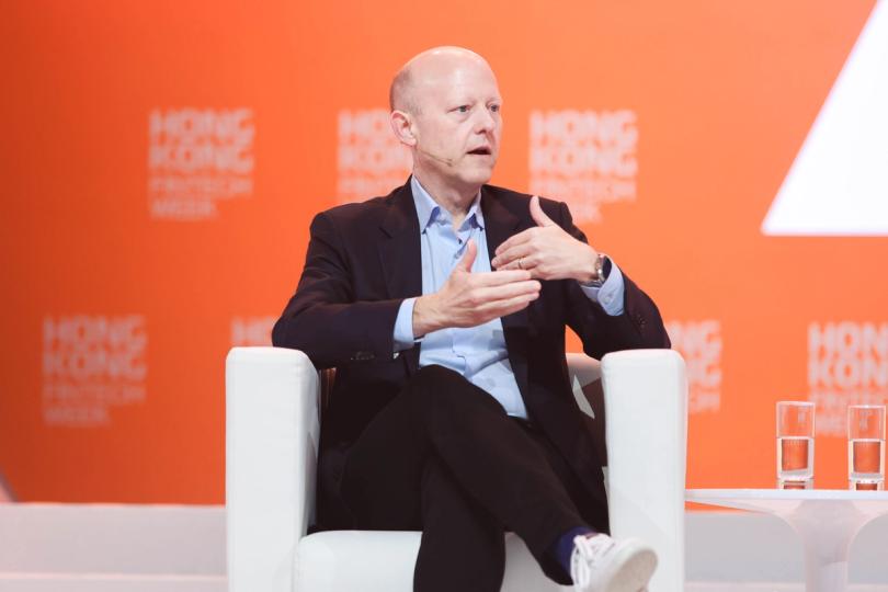 Circle, Coinbase tumbles as regulators move to ban interest on stablecoins