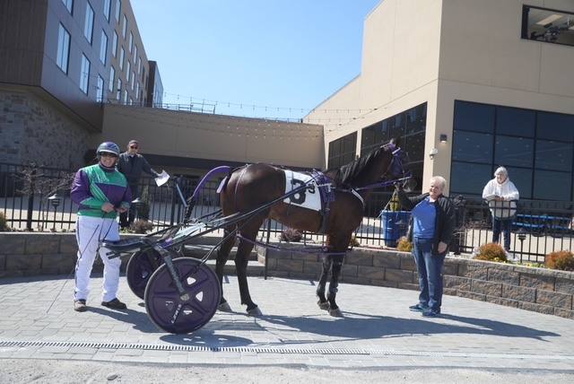 United States Harness Driving Club helps Oak Grove kick off 2026 season 2 Cassidy Whitton and White Belly (Tony Centonze Photo)
