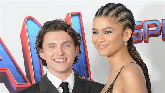 All the Hints Zendaya and Tom Holland Got Married - E! News