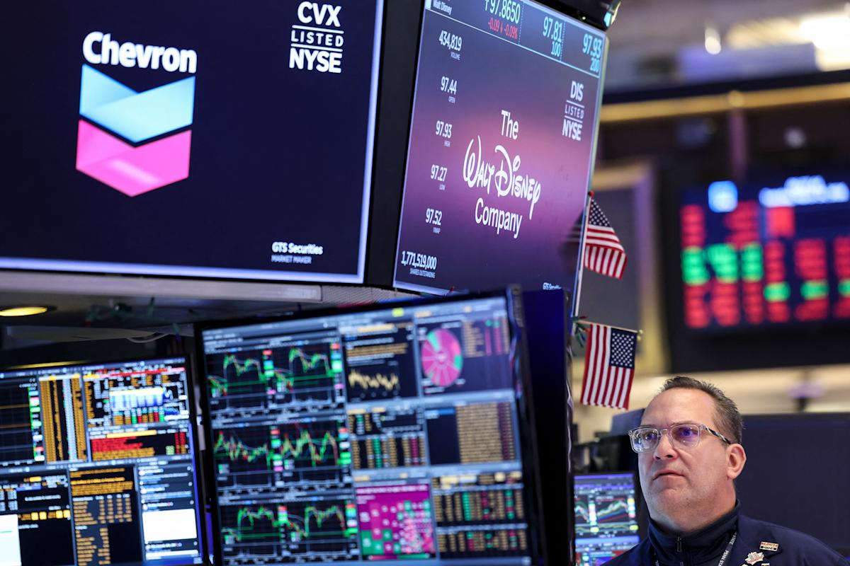 Dow, S&P 500, Nasdaq futures jump amid reports US sent ceasefire plan to Iran