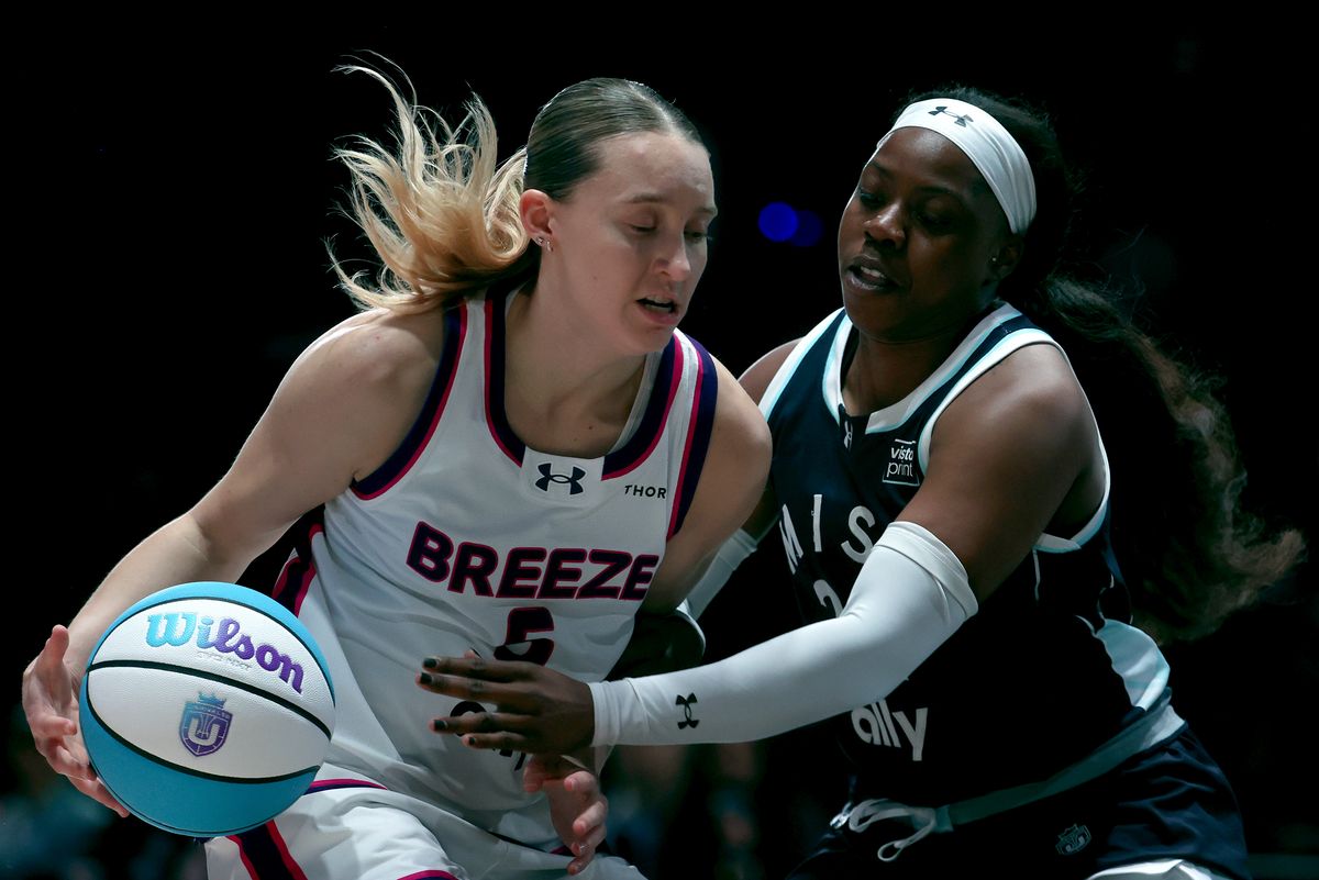 The Mist scored a comeback win over the Breeze in the Unrivaled semifinals