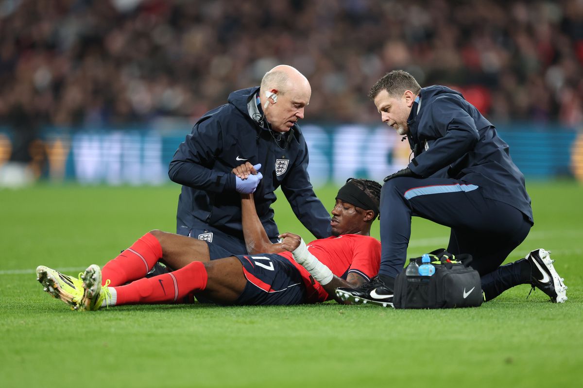 England's Noni Madueke sustains an injury during the international friendly match between England and Uruguay at Wembley Stadium on March 27, 2026 in London, England