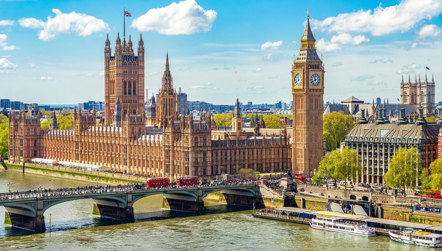 Airline Raised Flight Price From $4,000 to $28,000, as War Hits Travel Budgets