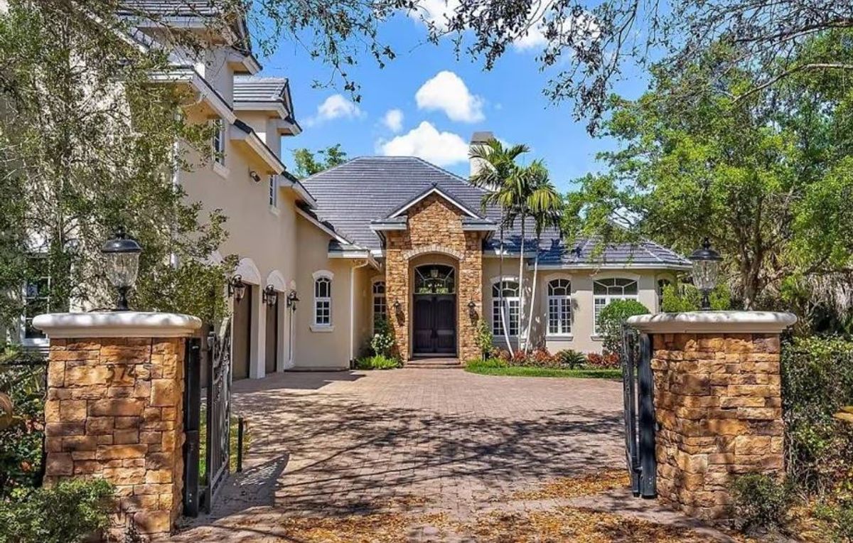 Thomas's former house in Florida